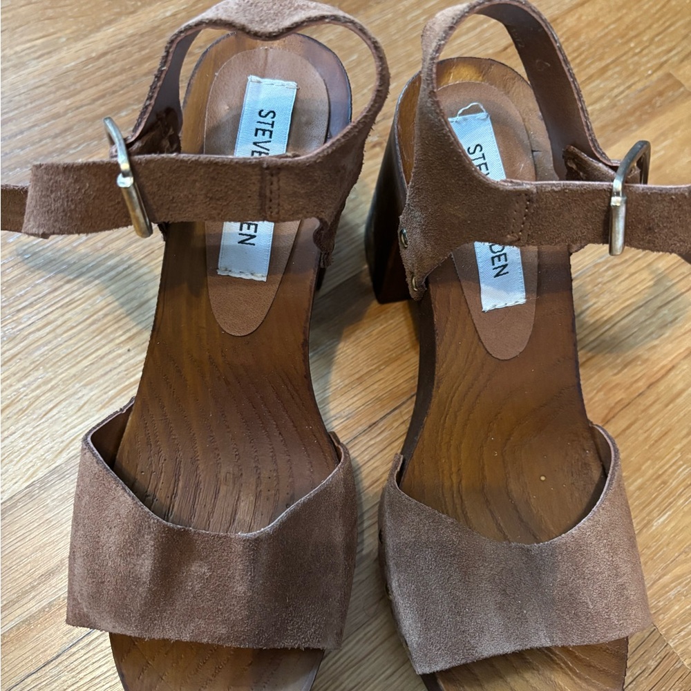 Steve Madden women’s sandals - size 36/6 - platform heel - Picture 2 of 4